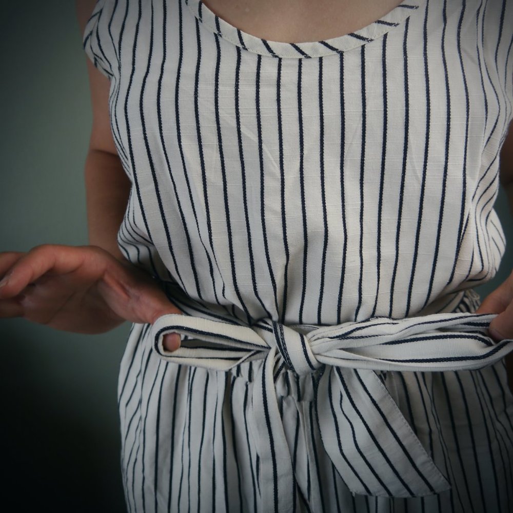 GAP Black and Cream Striped Jumper | Size S - Picture 6 of 7